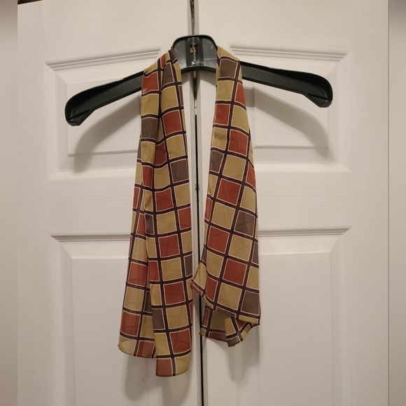 4 Women's Silky Sheer Scarves Scarf Wrap - Picture 12 of 13